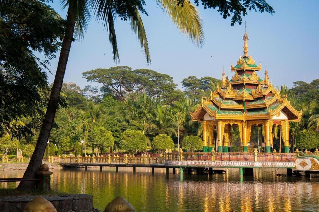 Jasmine Palace Hotel Yangon Exterior photo